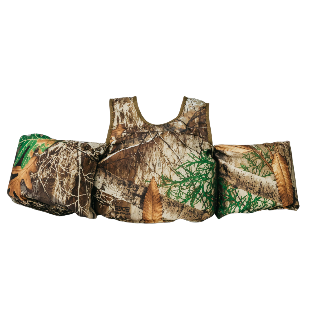 Realtree Edge Camo Kids Float with arm floats on white background