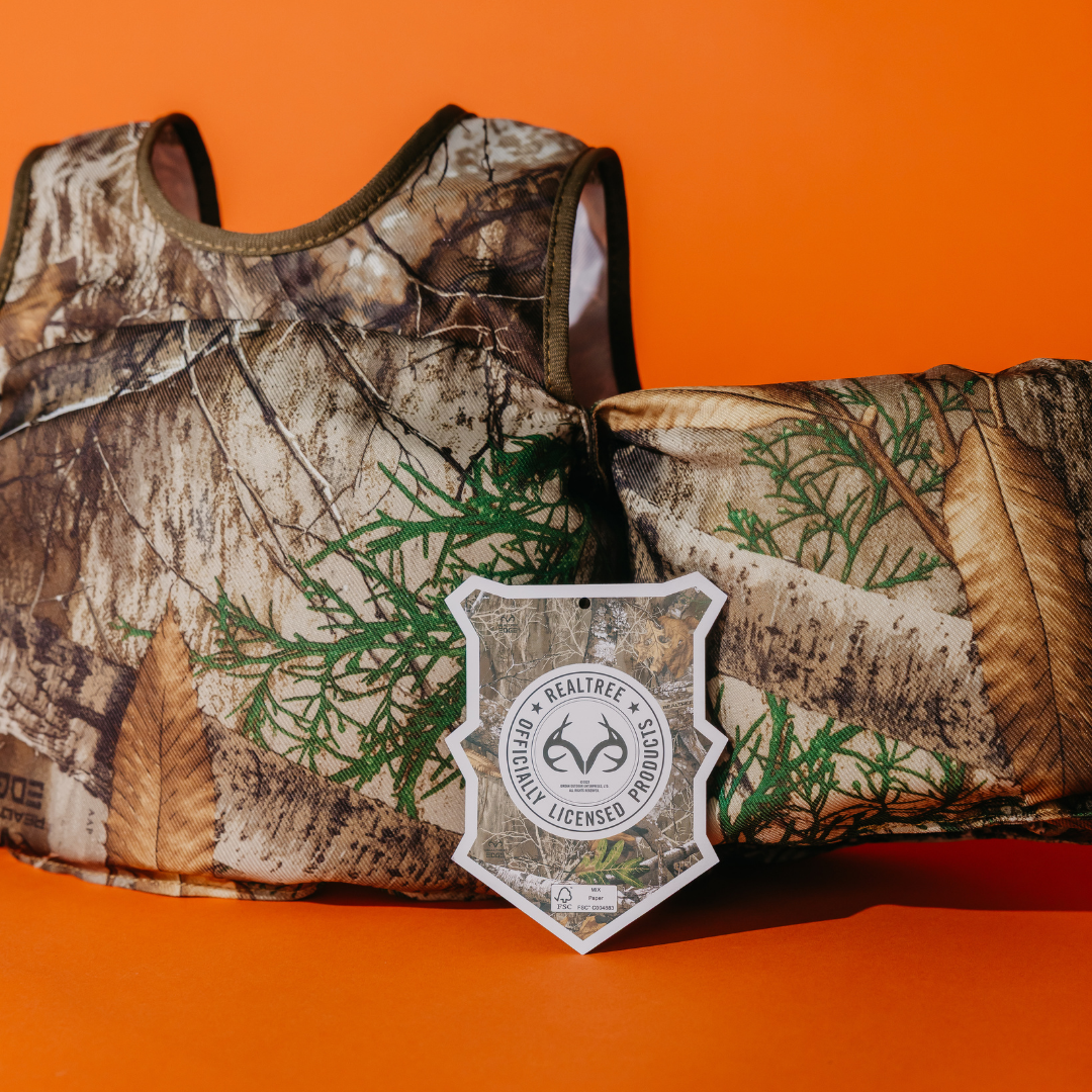 Realtree Edge Camo Kids Float with official Realtree licensed product tag